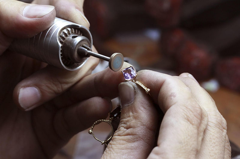 Renowacja biżuterii