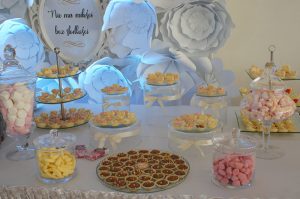 Słodki stół na wesele